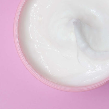 Umberto Giannini More Than Moisture Twirling and Styling Definition Cream